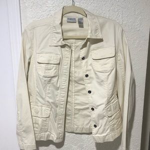Chico’s women’s size 0 cream colored jacket.